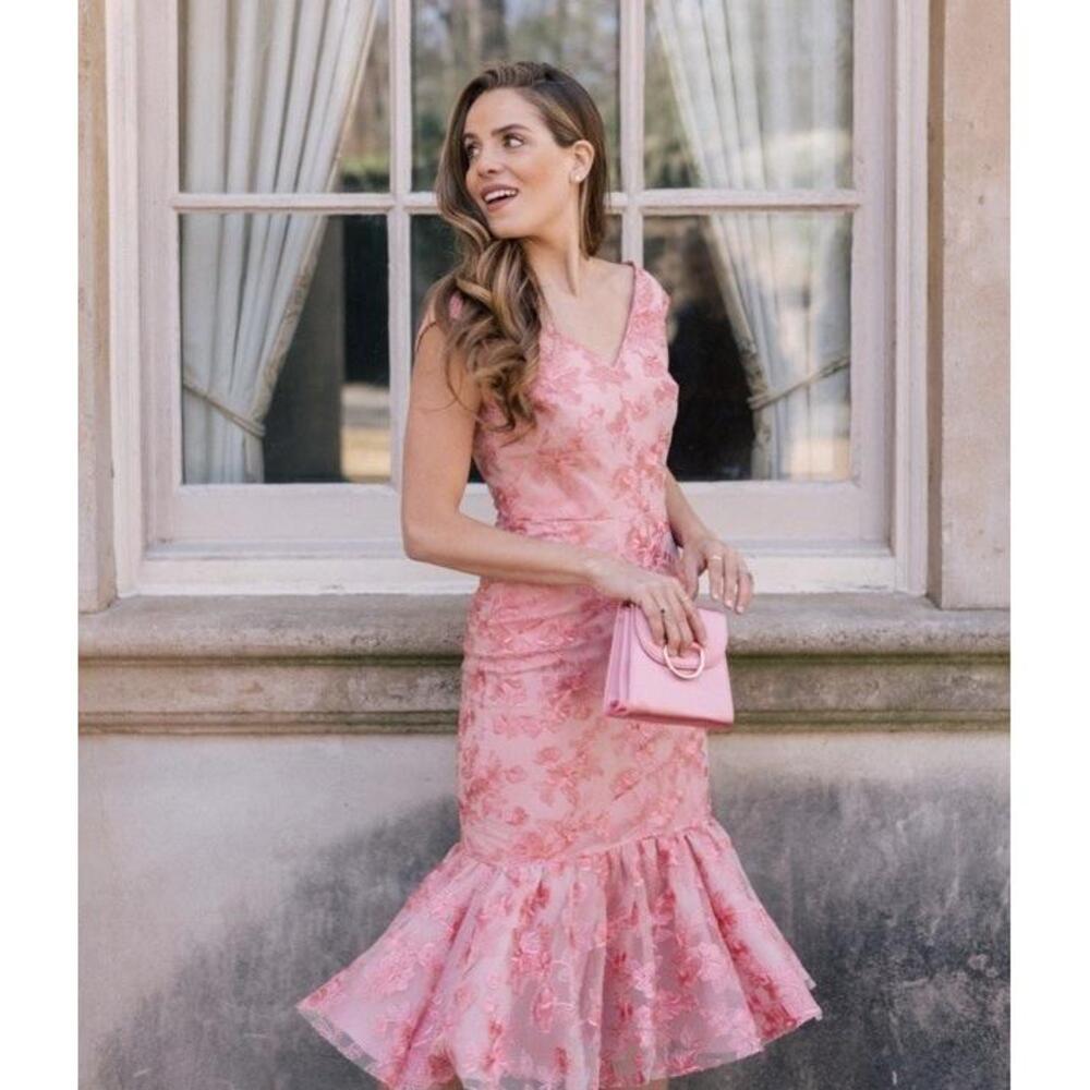 Gal Meets Glam Rosemary Floral Embroidered Midi 8 Dress Coral Pink